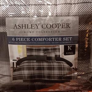 Ashley Cooper Plaid Black and Gray Comforter Set King NEW